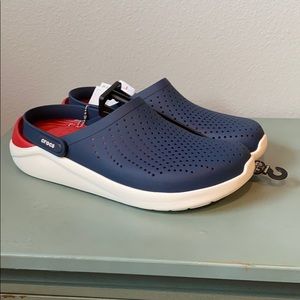 Crocs literide clog, Athletic slip on comfort M11.